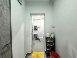 Onan Road (D15), Terrace #629724061